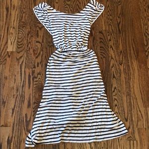 Loft cross cross back dress sz S